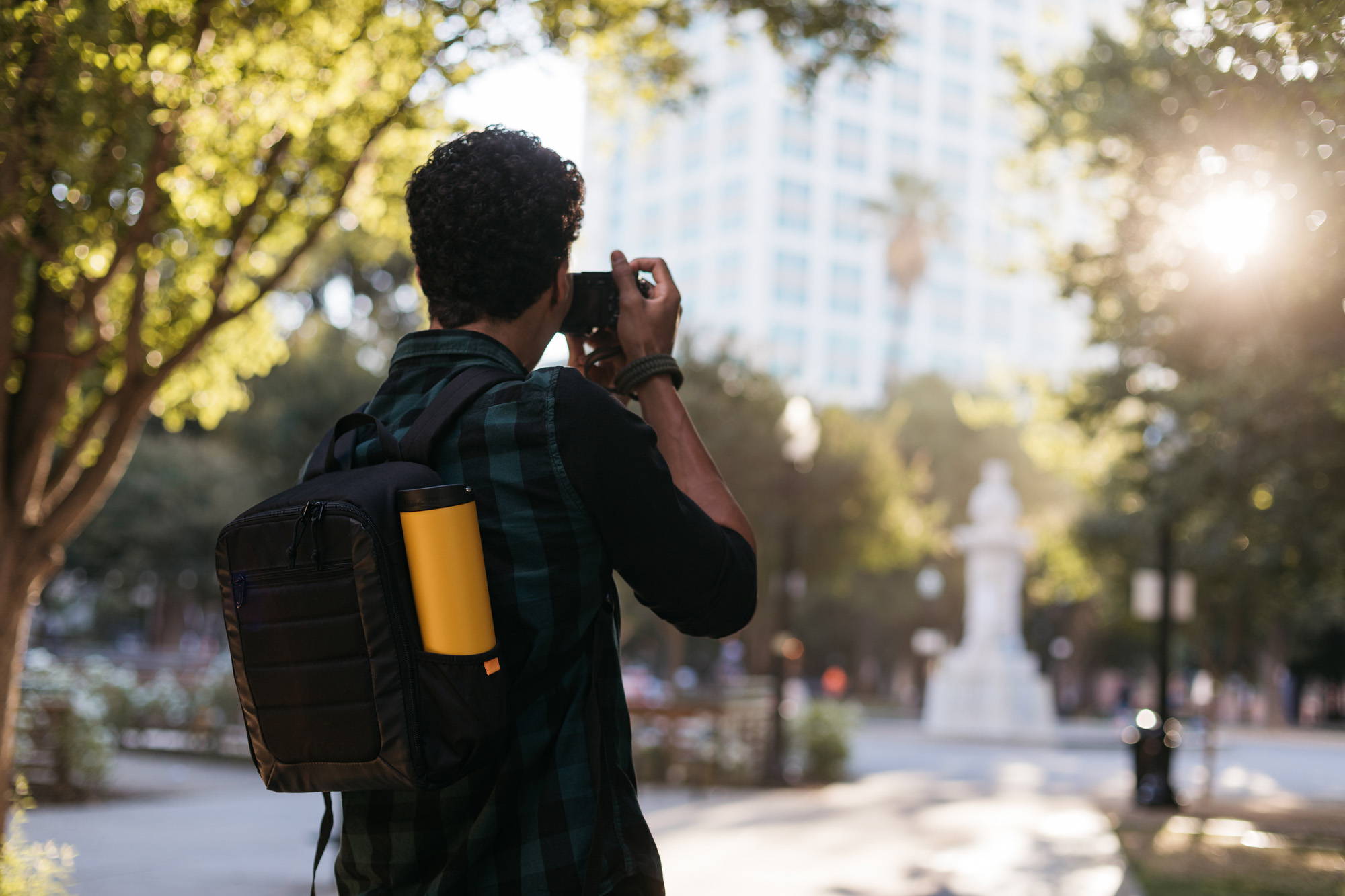 Half-Gallon, 32 oz, or 16 oz: Which is the right water bottle size for you?